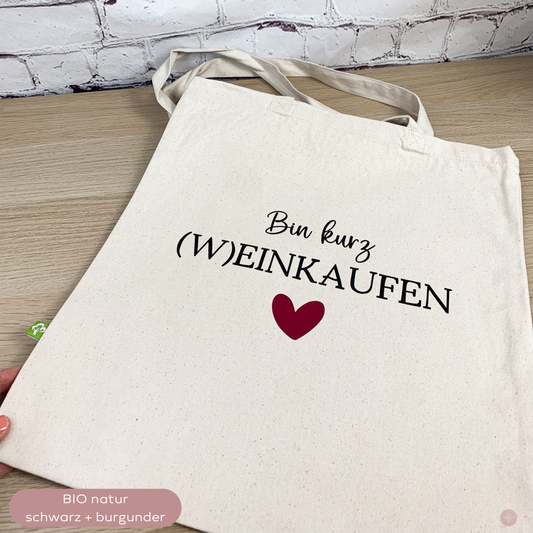 In 140g Baumwolle oder 340g schwerer Bio-Baumwolle verfügbar.