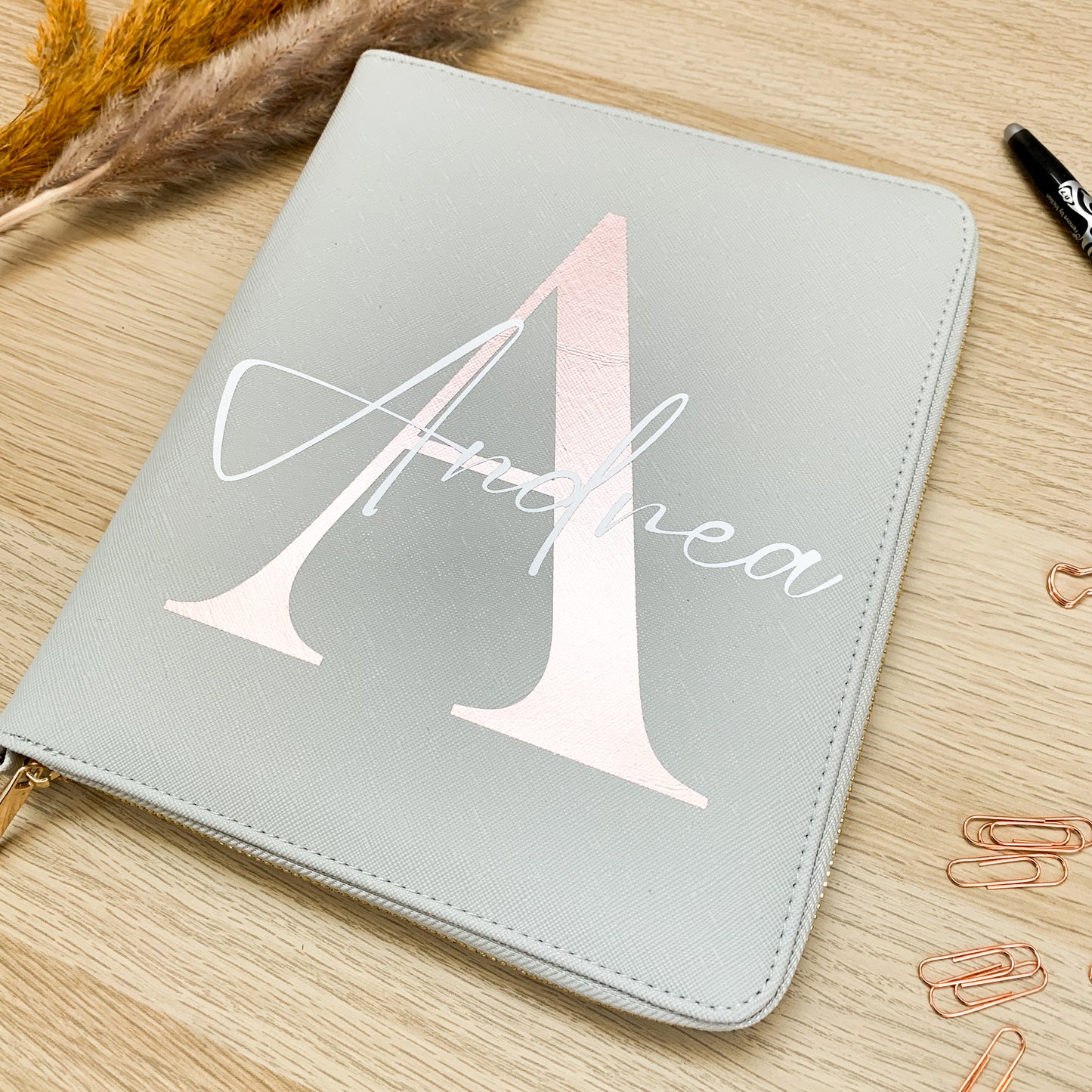 Organizer Initial