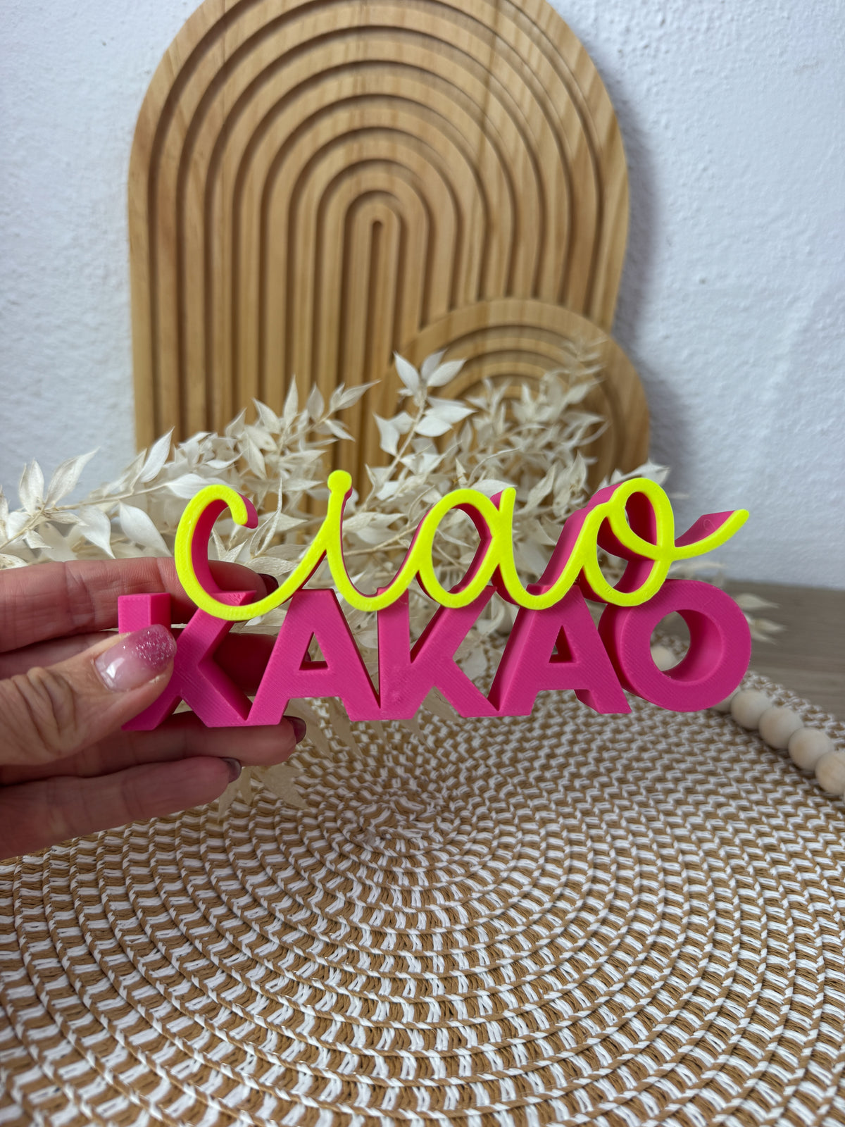 3D Schriftzug Ciao Kakao Pink-Neongelb – B-Ware