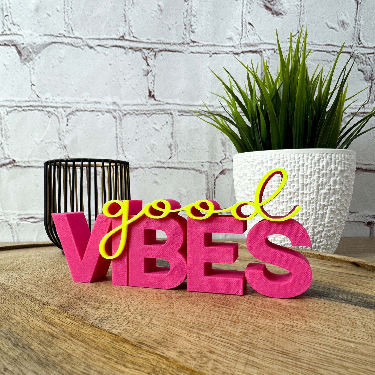 3D Schriftzug good Vibes - Statement Spruch als Dekoration
