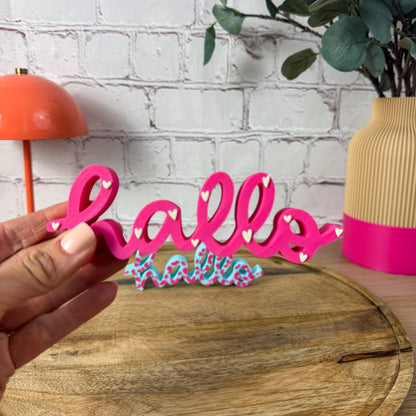 3D Schriftzug hallo im Leo-Look