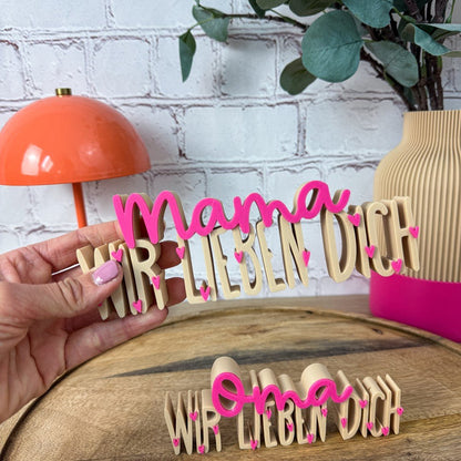 3D Schriftzug Mama Wir lieben dich in der Hand – Größenreferenz, leichtes PLA, Geschenkidee Mama
