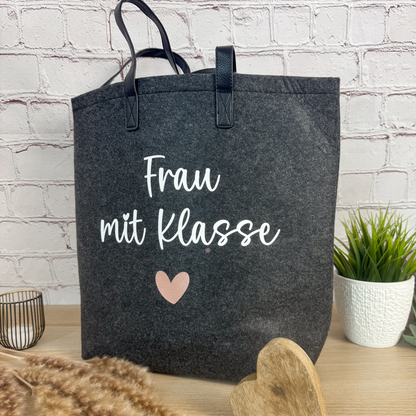 Filztasche Frau mit Klasse mit rosegoldenem Herz – perfektes Geschenk für Lehrerin zum Abschied