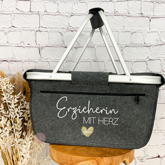 Personalisierter Einkaufskorb für Erzieherin mit Herz in anthrazit mit goldfarbenem Herz – ein liebevolles Geschenk zum Abschied.