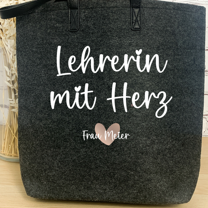 Filz Tasche Leherin mit Herz - Geschenk zum Abschied für Lehrerin