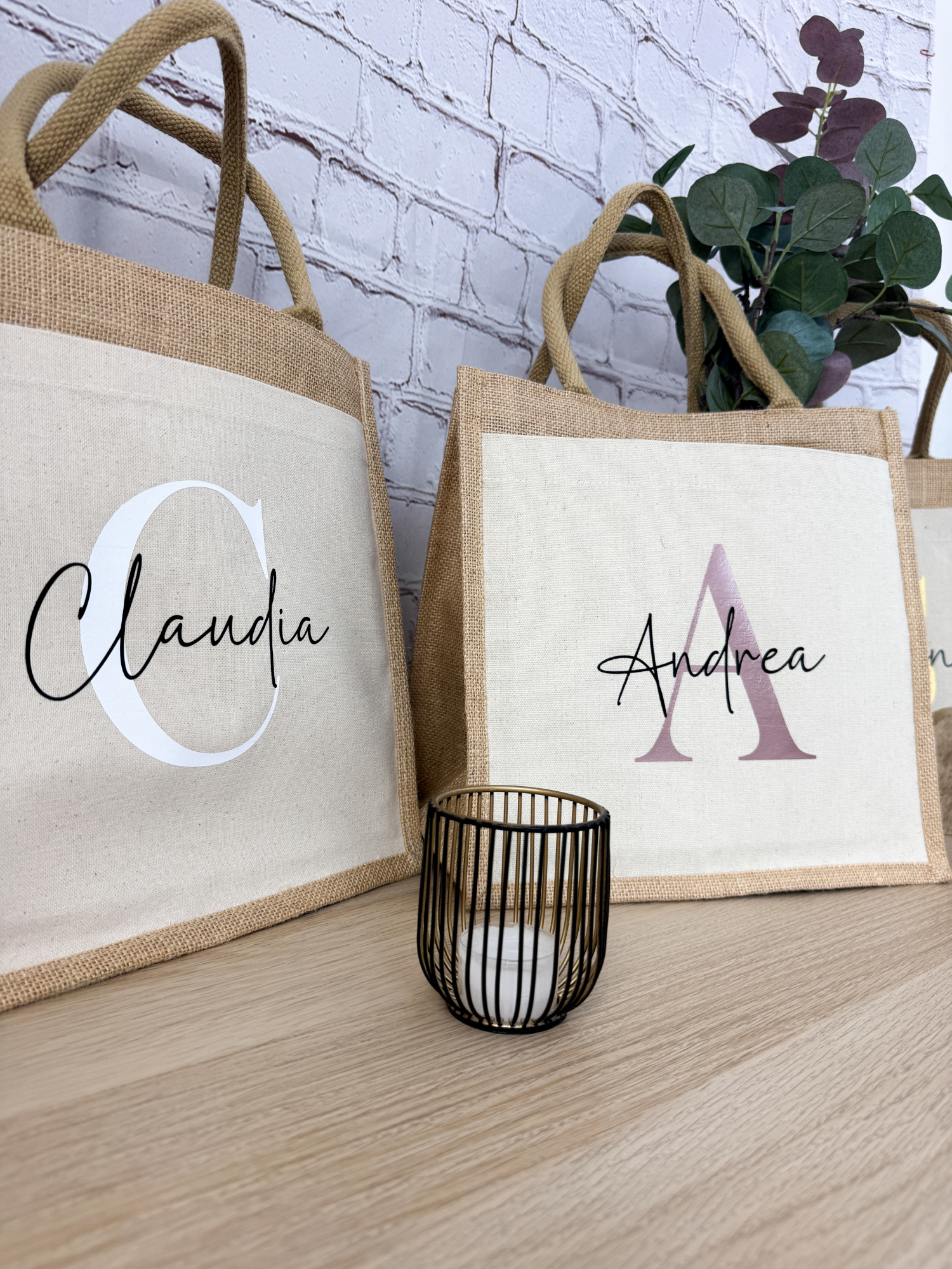 Personalisierte Taschen mit Namen und Initiale – nachhaltige Jutetasche für Alltag, Shopping oder als Geschenk zum Muttertag