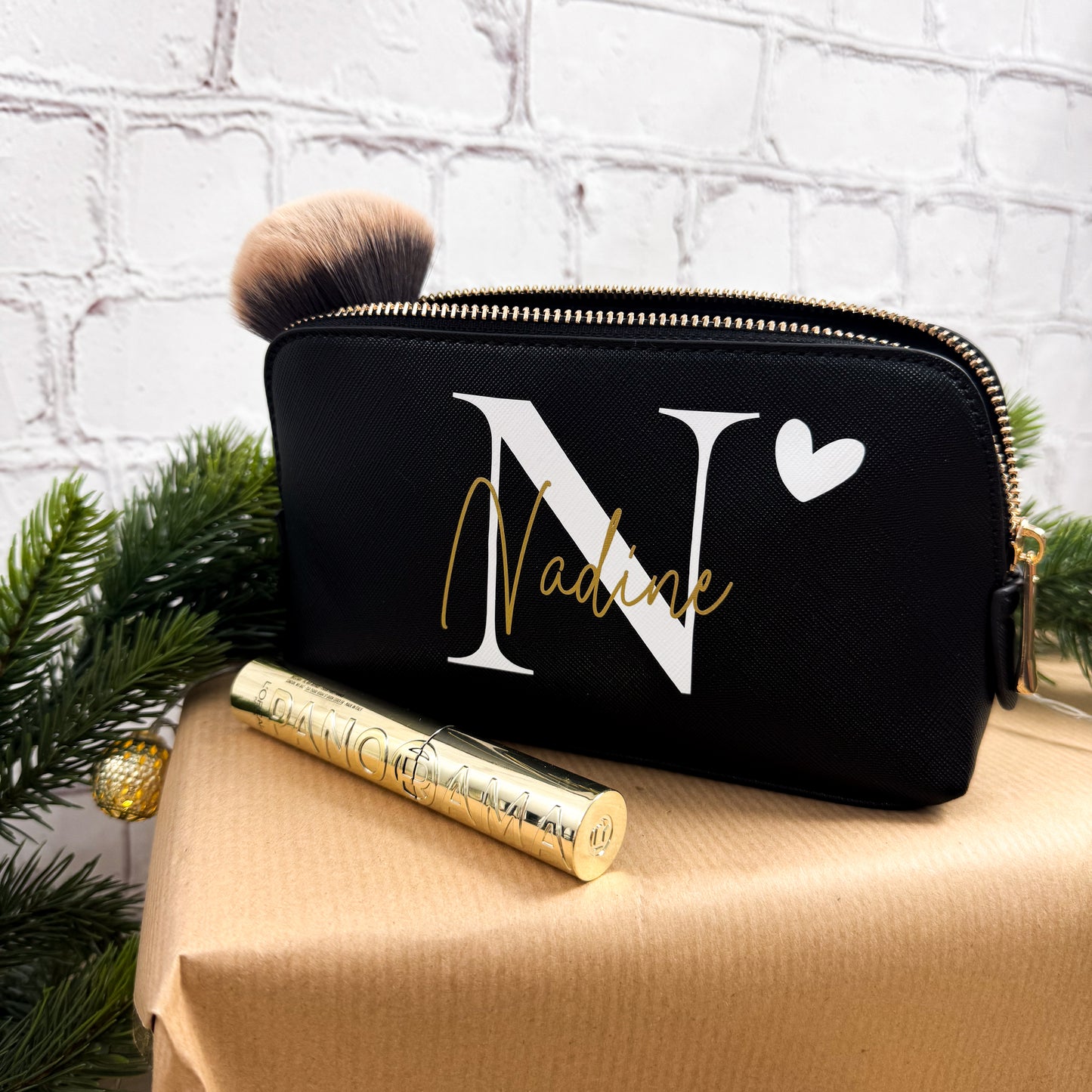 personalisierte Kosmetiktasche mit Namen, Initiale und Herz