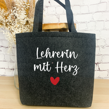 Filz Tasche Leherin mit Herz - Geschenk zum Abschied für Lehrerin