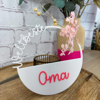 Muttertag Geschenke Mama – 3D Kranz Oma in Weiß mit rosa Trockenblumen, Lifestyle-Aufnahme